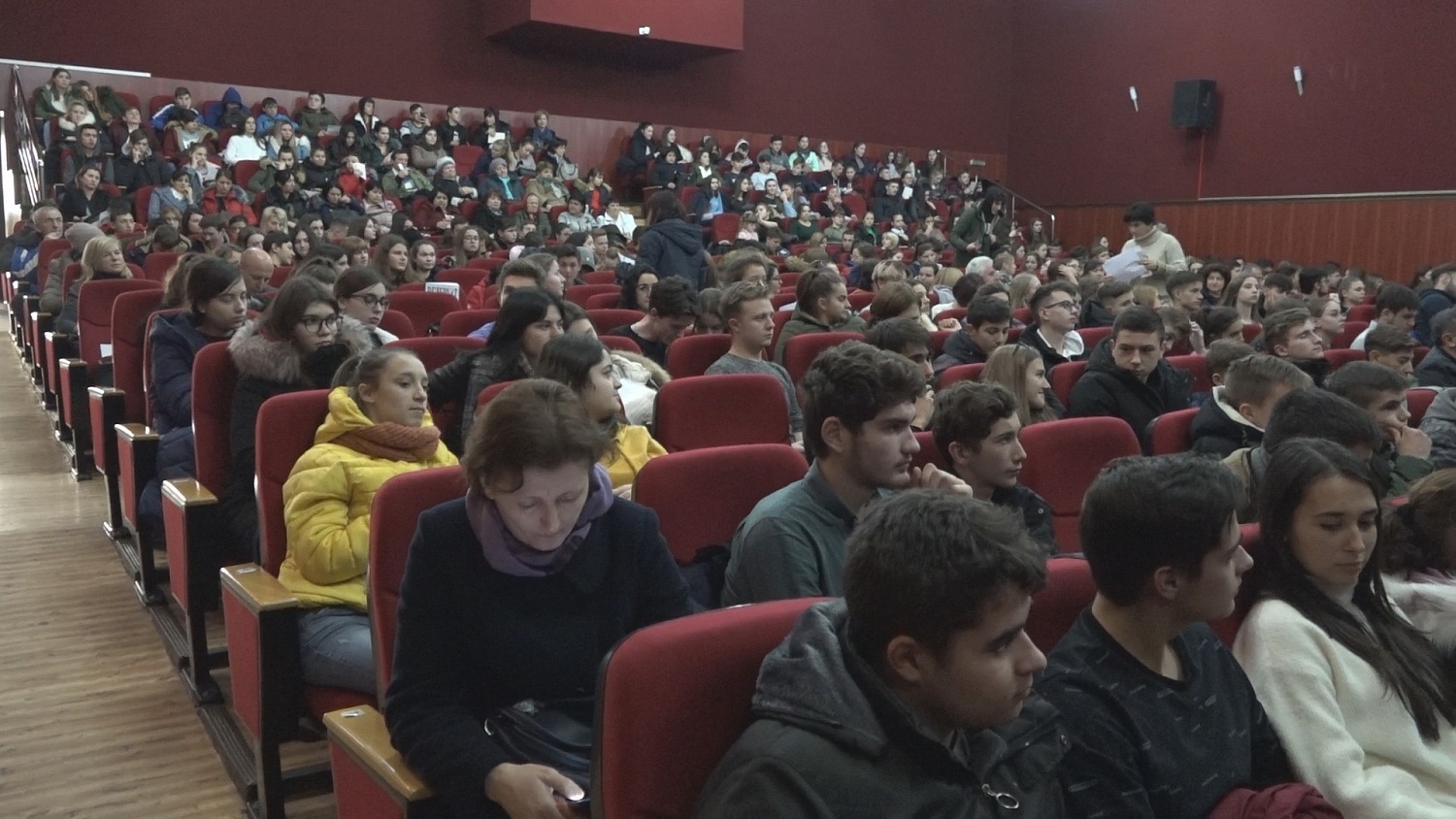 Заключительное представление спектакля «Свободна» Театра MADE 